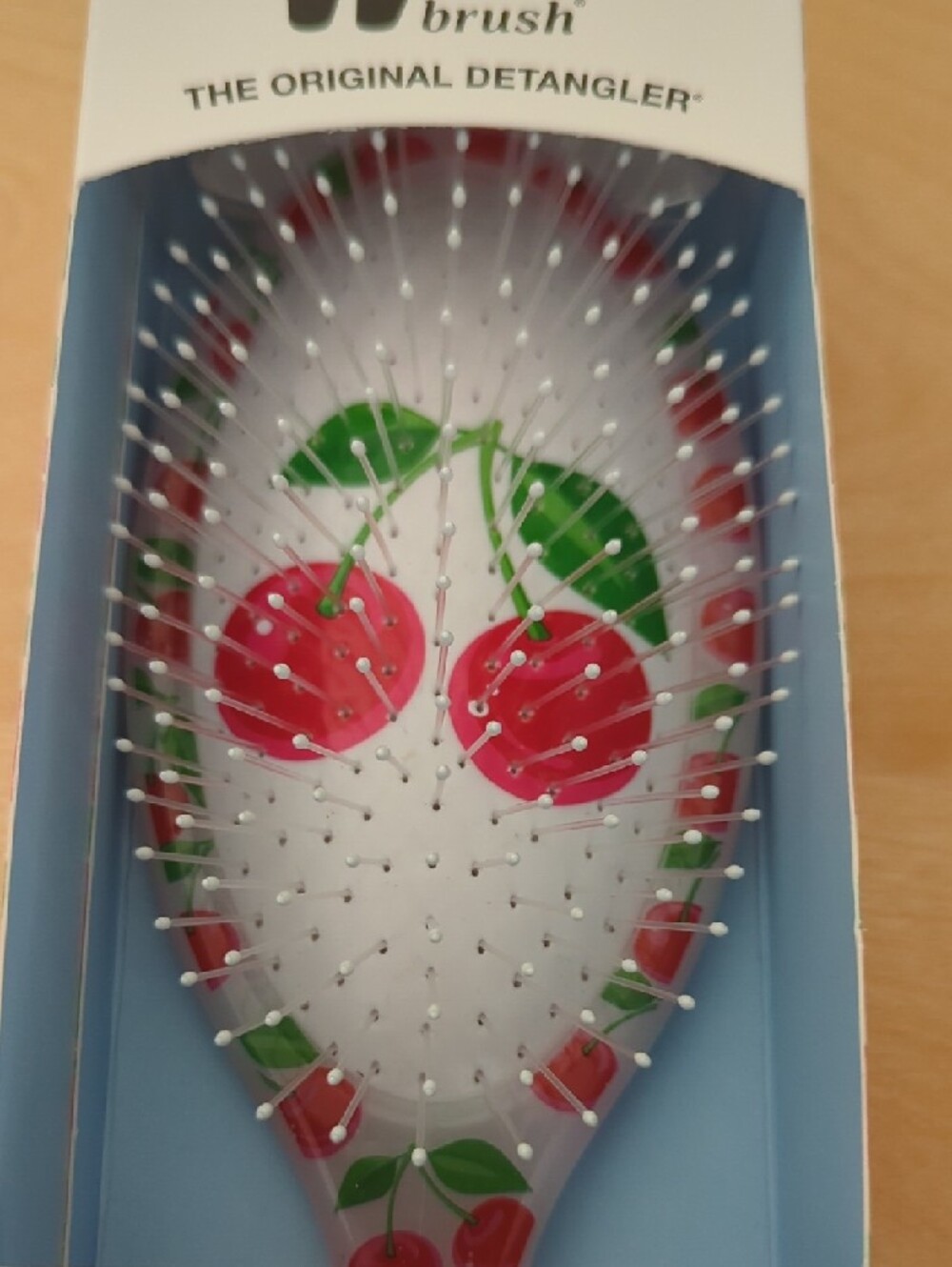 Wet Brush Limited Edition Cherry Original Detangler brand new - Picture 2 of 12